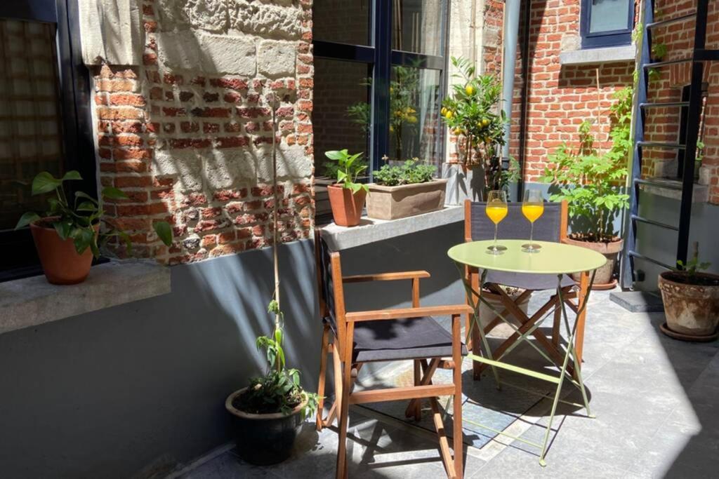 Apartamento Duplex In Historical Centre With Private Courtyard Amberes Exterior foto